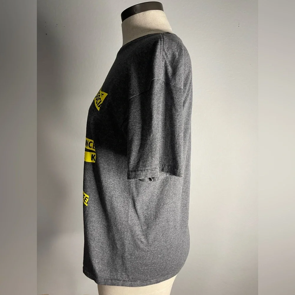 HardTen Gray Graphic Tee Men’s Large Keep Your Social Distance Streetwear Shirt - Picture 2 of 7